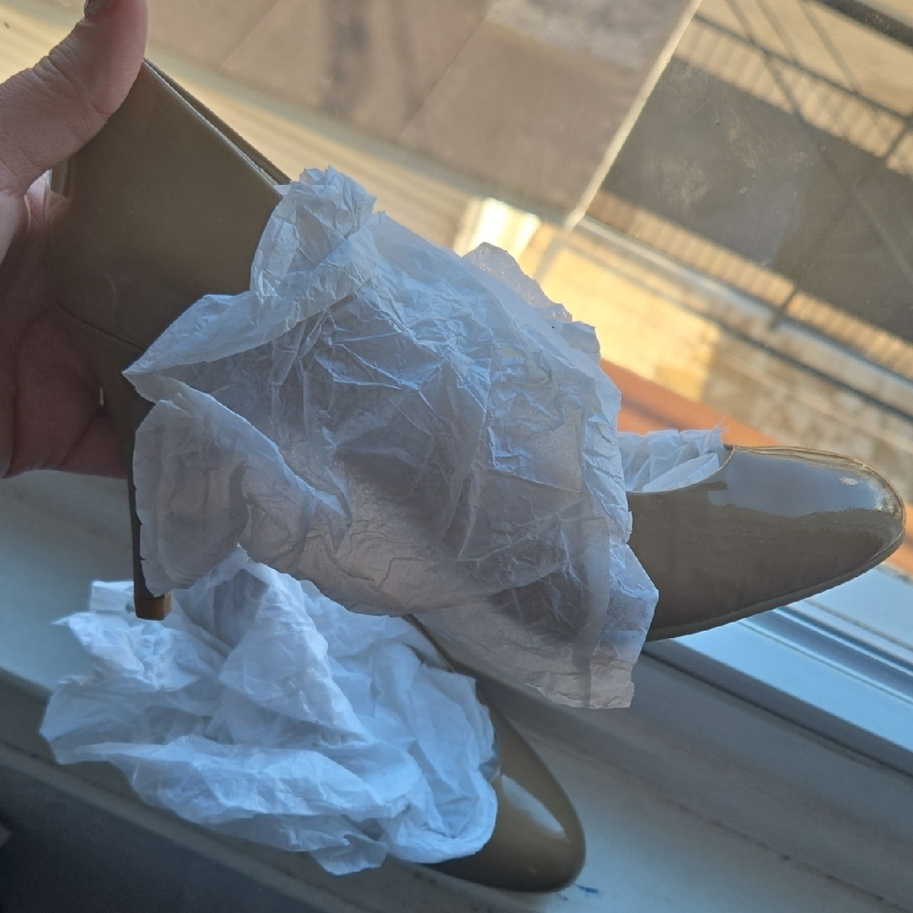 MICHAEL Michael Kors Taupe Heels